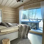Villa Honkavaara - New Timelesness&stunning Views *